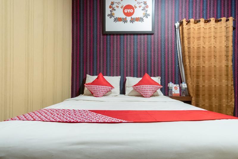 Oyo 741 Hotel Labuhan Raya Medan Dış mekan fotoğraf
