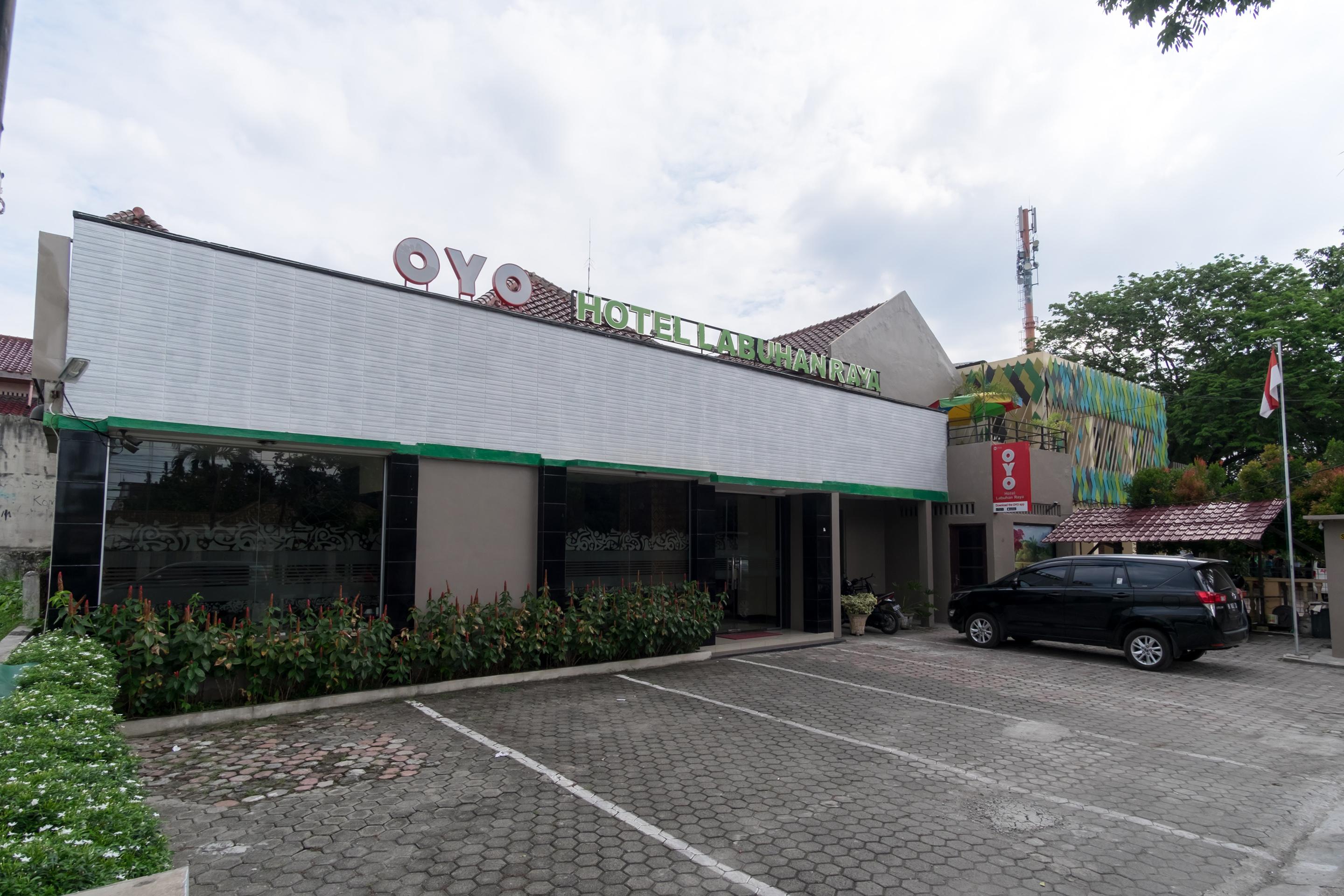 Oyo 741 Hotel Labuhan Raya Medan Dış mekan fotoğraf
