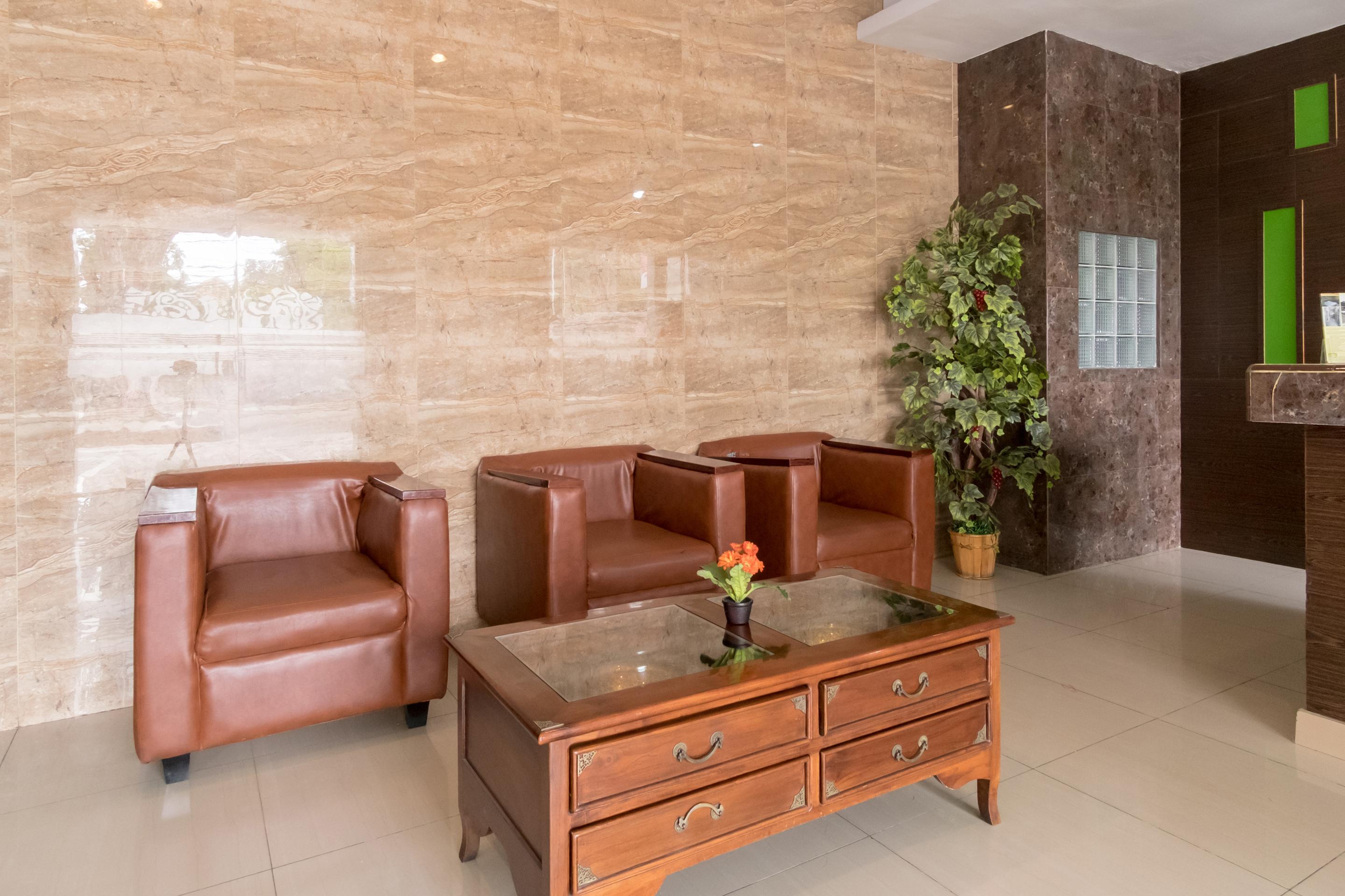 Oyo 741 Hotel Labuhan Raya Medan Dış mekan fotoğraf