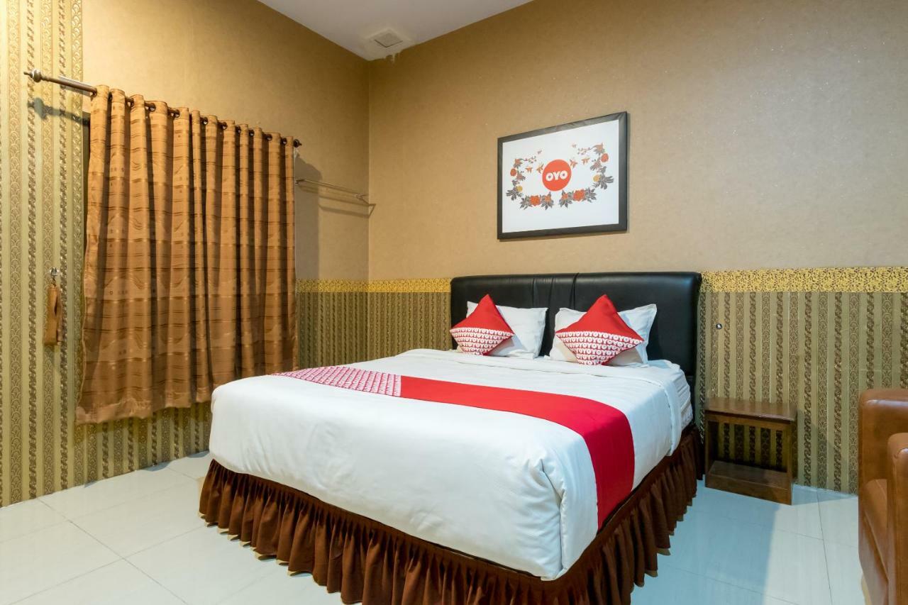 Oyo 741 Hotel Labuhan Raya Medan Dış mekan fotoğraf