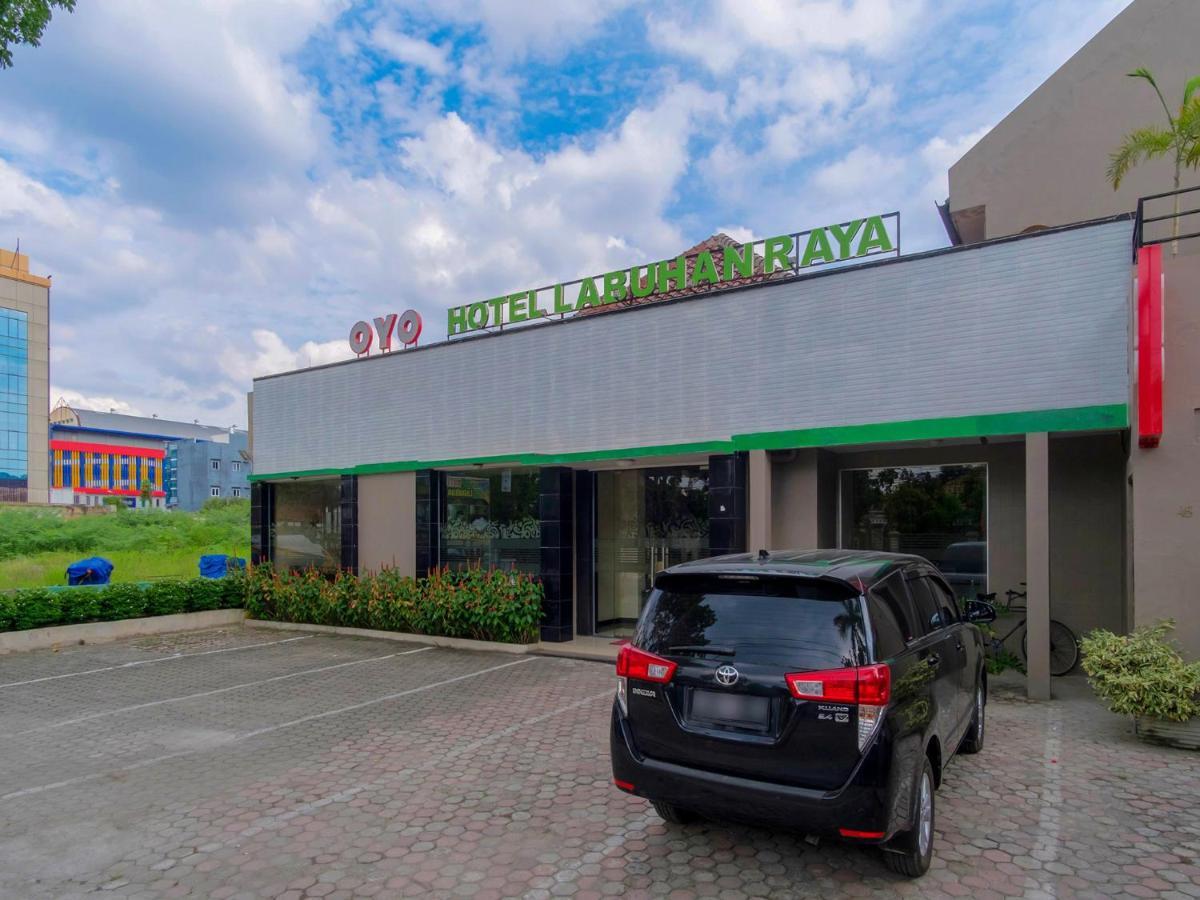 Oyo 741 Hotel Labuhan Raya Medan Dış mekan fotoğraf