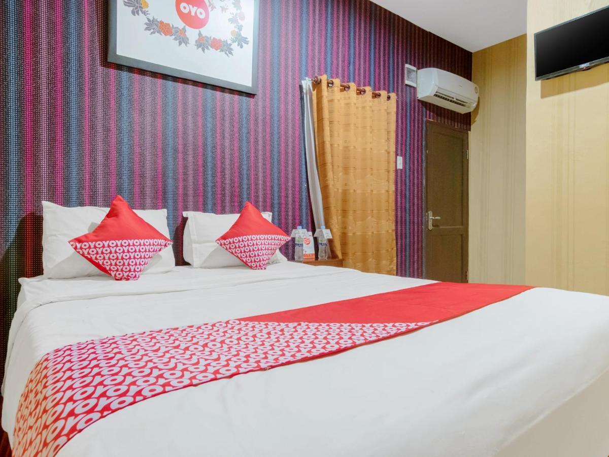Oyo 741 Hotel Labuhan Raya Medan Dış mekan fotoğraf