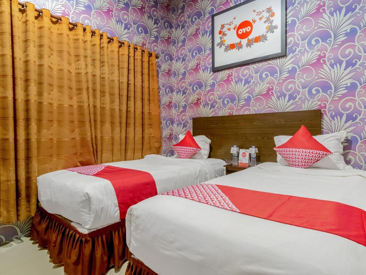 Oyo 741 Hotel Labuhan Raya Medan Dış mekan fotoğraf