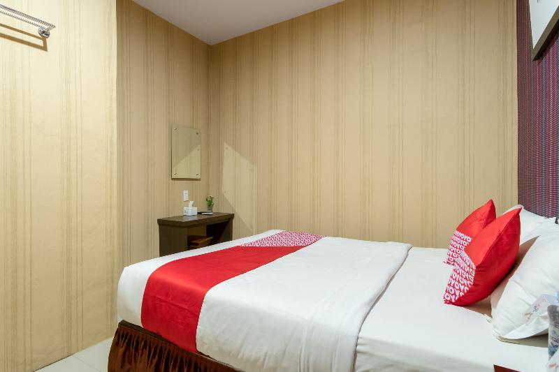 Oyo 741 Hotel Labuhan Raya Medan Dış mekan fotoğraf
