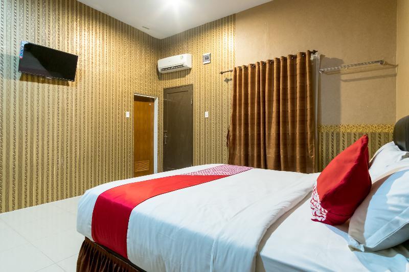 Oyo 741 Hotel Labuhan Raya Medan Dış mekan fotoğraf
