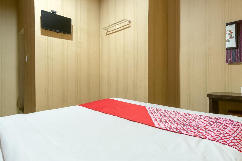 Oyo 741 Hotel Labuhan Raya Medan Dış mekan fotoğraf